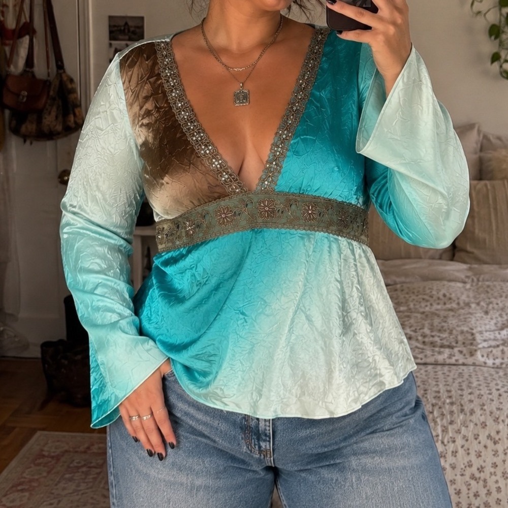 Y2k Fairy Whimsy Crinkle Ombre Embroidered V-Neck Top Teal Brown VTG 2000s